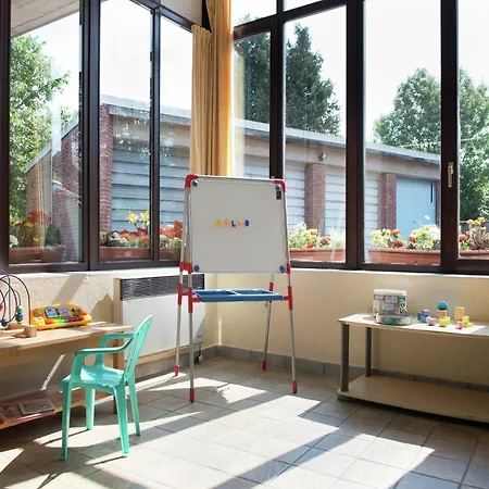 In With Sauna & Bubble Bath 와이메스