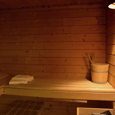 Сasa de vacaciones In With Sauna & Bubble Bath